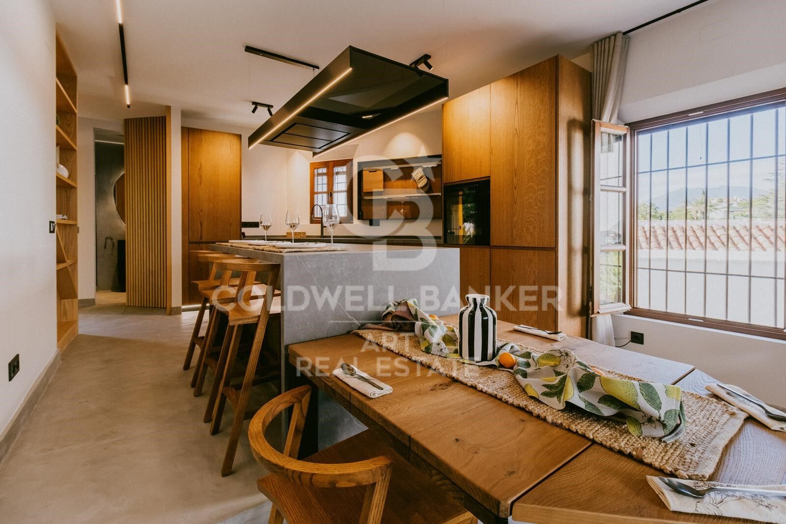 Charming townhouse with modern touches minutes from Puente Romano, Marbella