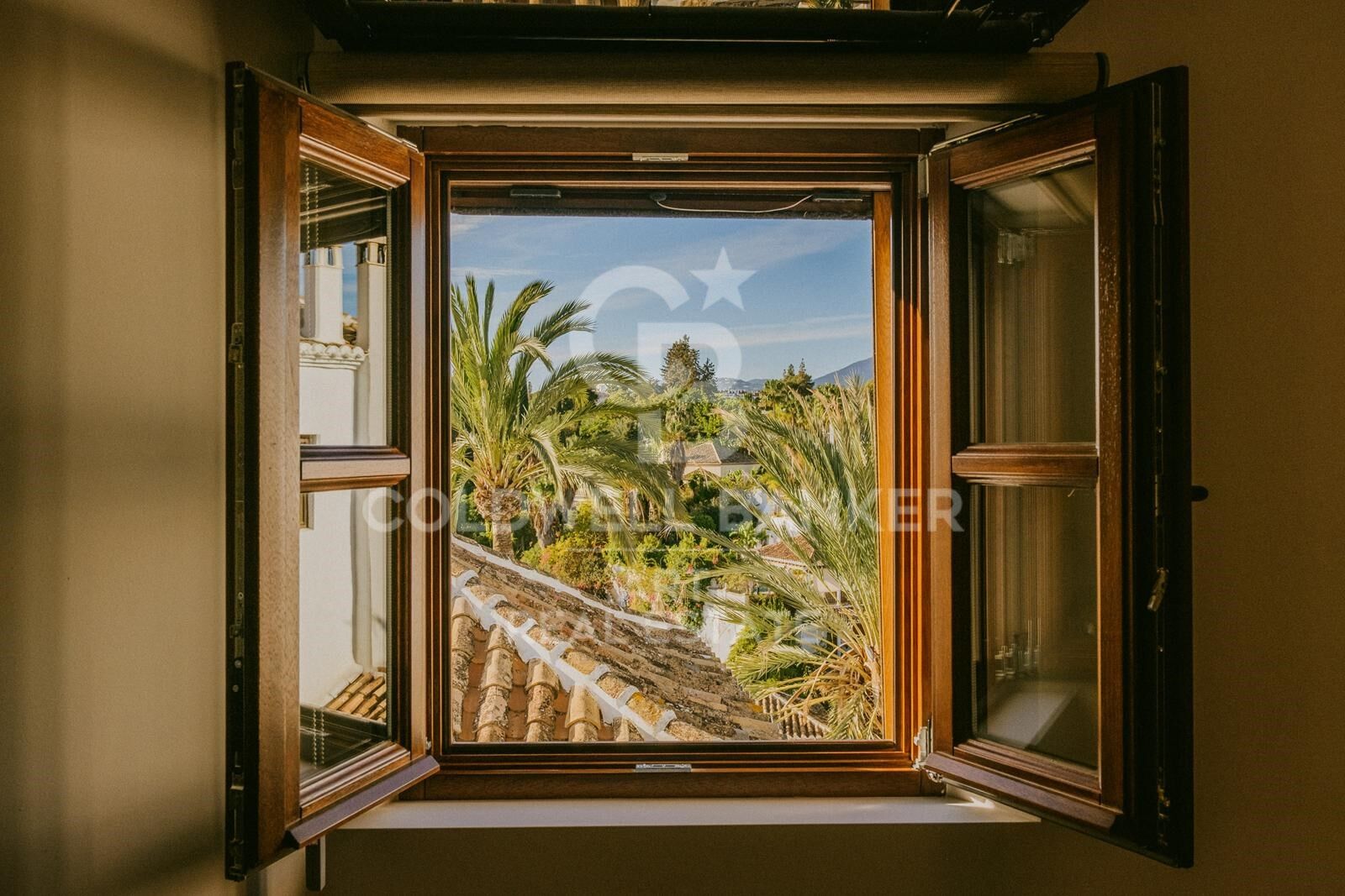 Charming townhouse with modern touches minutes from Puente Romano, Marbella