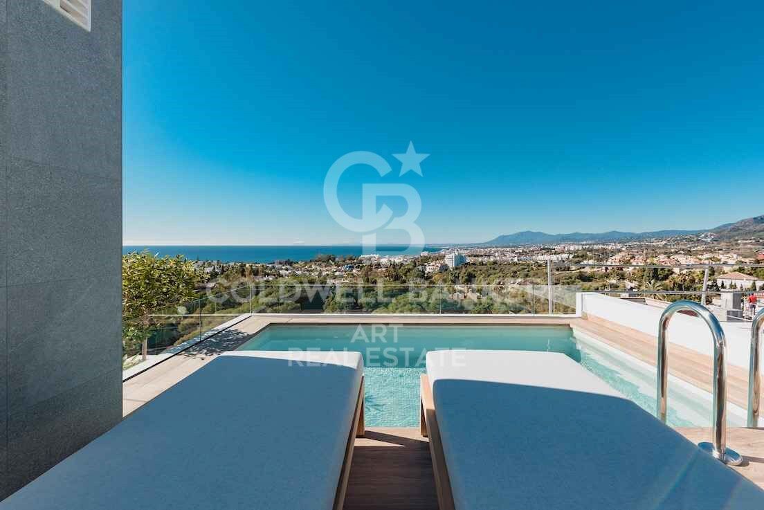Magnificent new build townhouses with spectacular views in Marbella