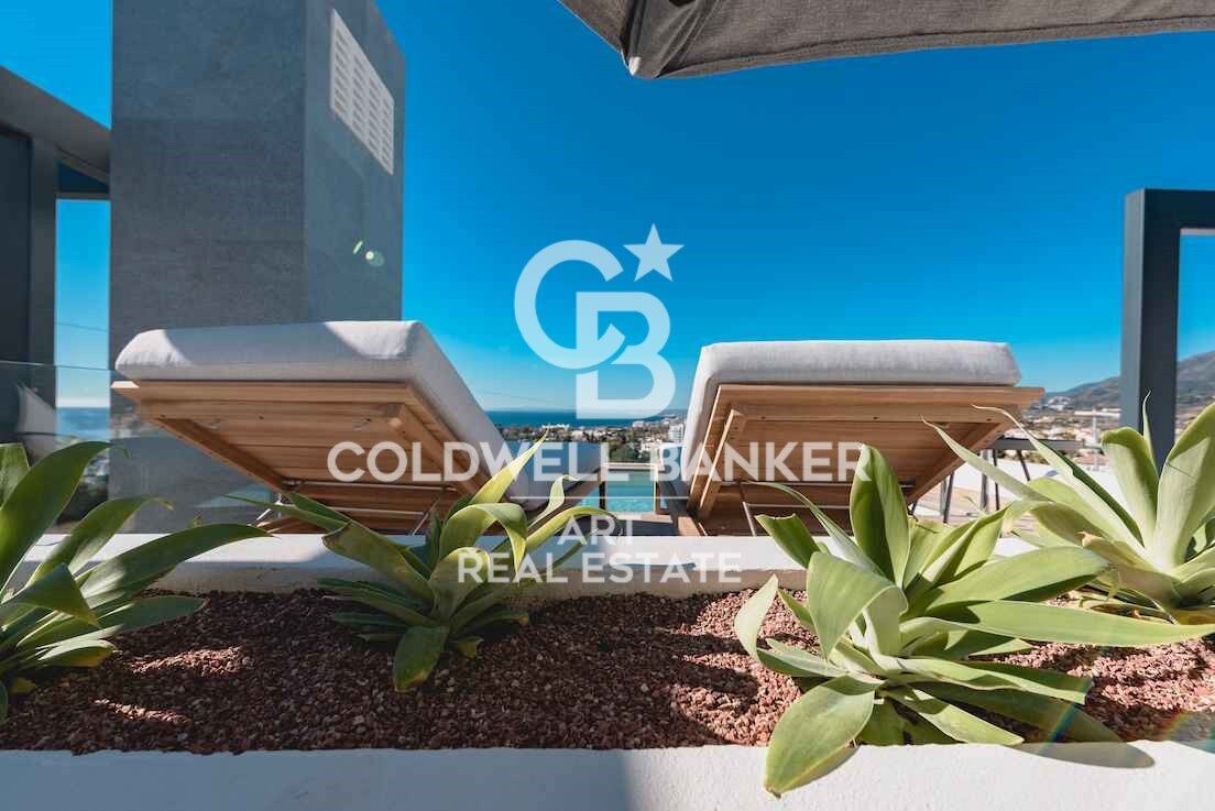 Prächtige brandneue Stadthäuser mit spektakulärem Blick in Marbella
