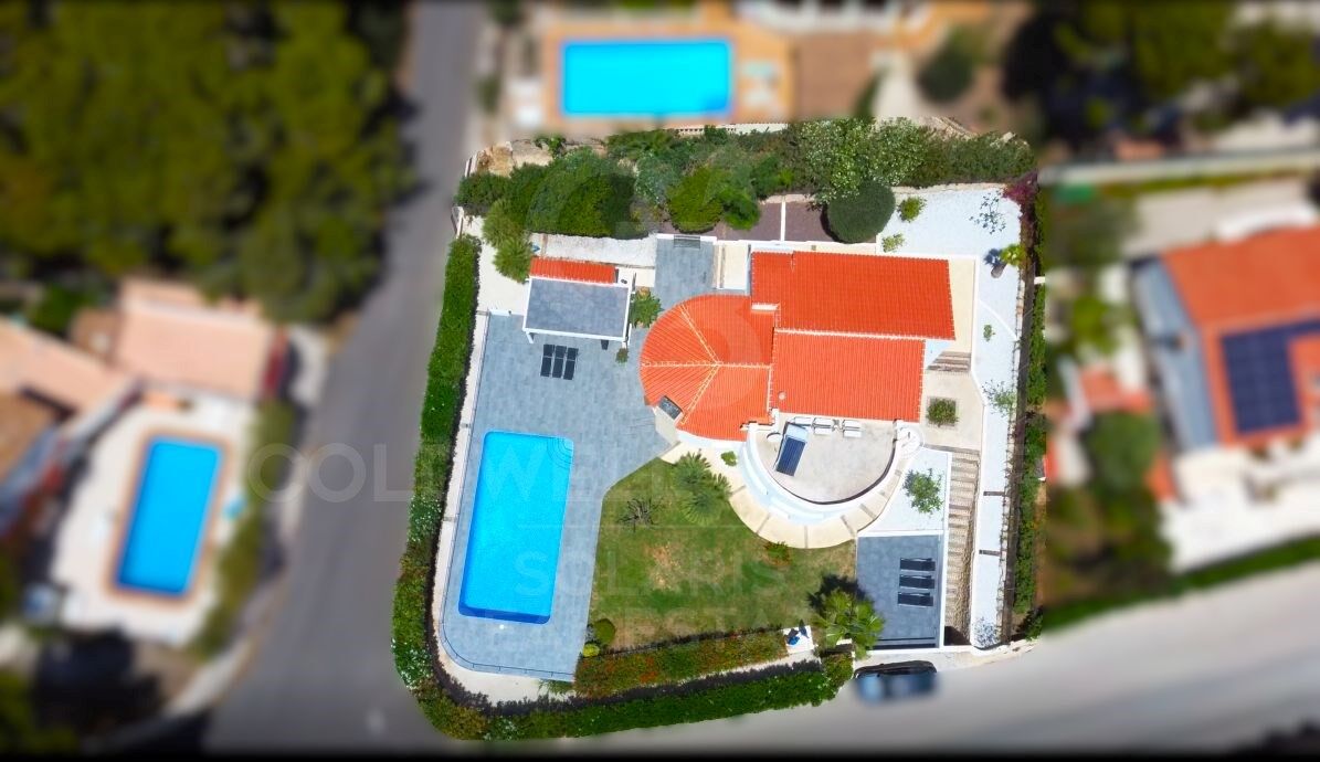 Charmante villa de 4 chambres avec vue sur la mer à Balcón al Mar, Javea.