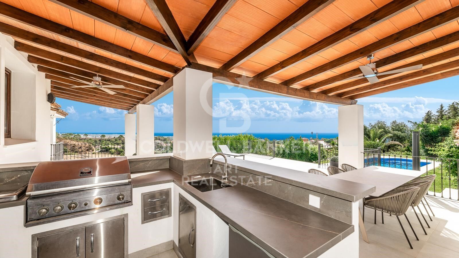 Villa andalouse moderne exclusive avec vues panoramiques sur la mer et la montagne - Selwo, Estepona