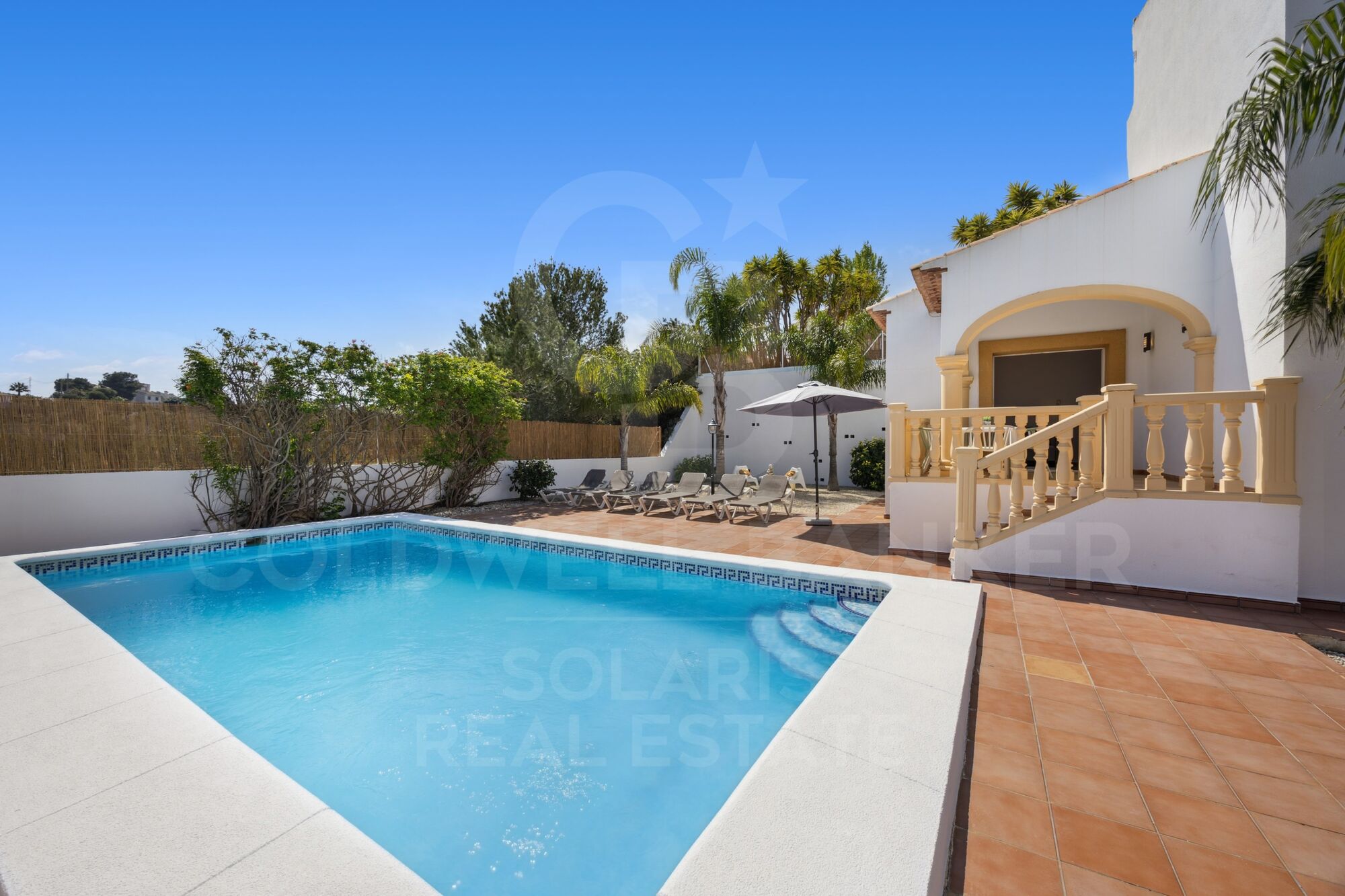 Vivienda luminosa con piscina privada en Jávea