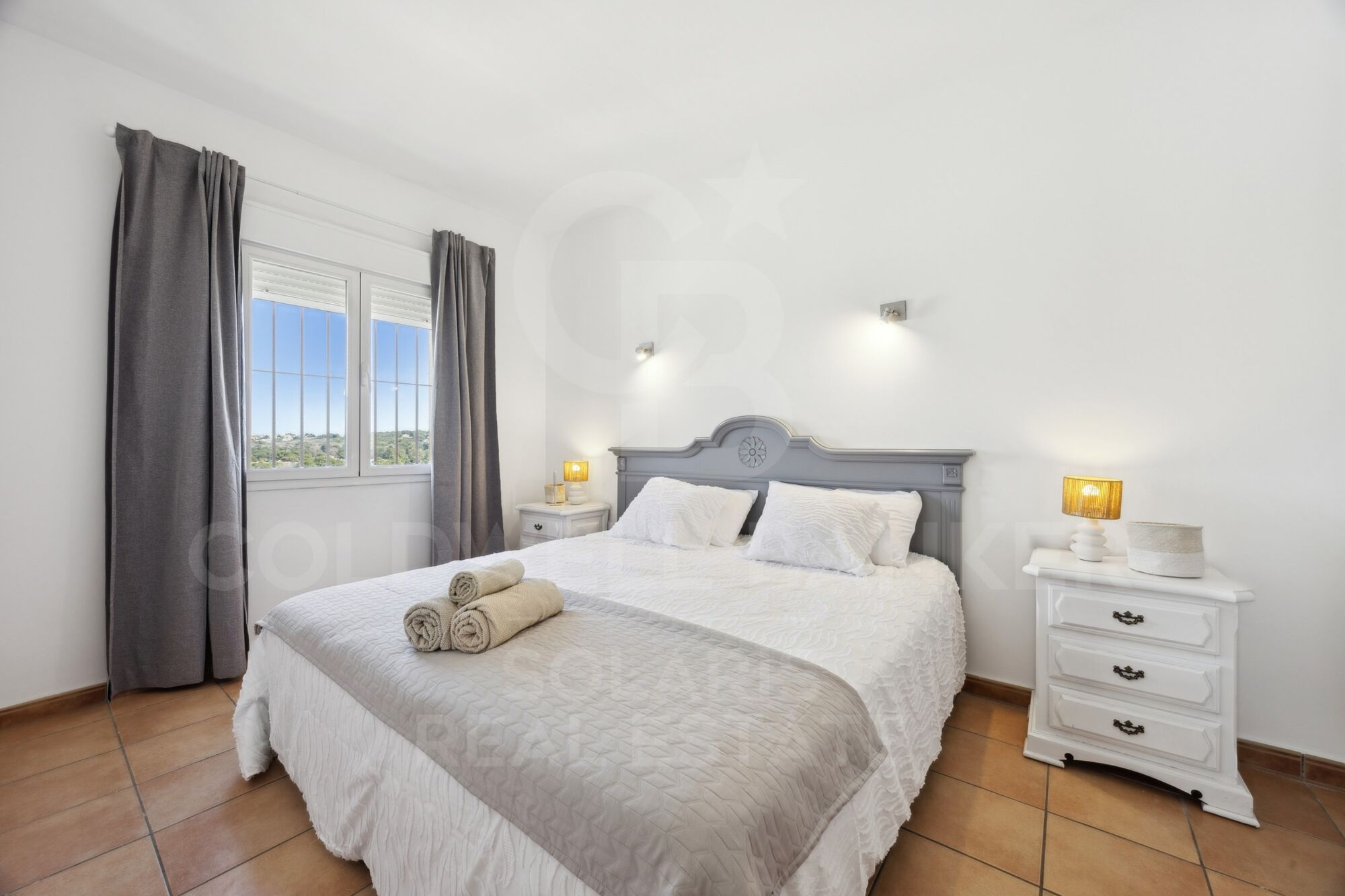 Vivienda luminosa con piscina privada en Jávea