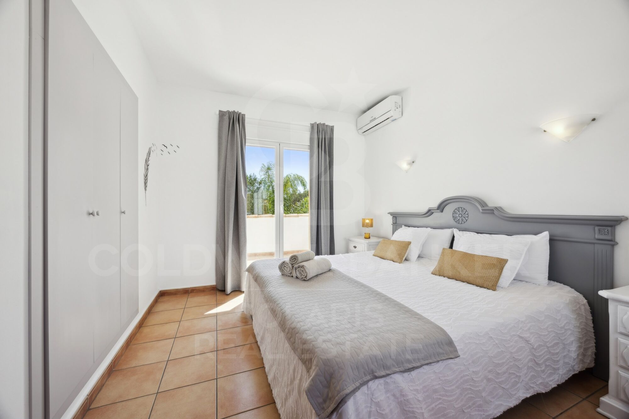 Vivienda luminosa con piscina privada en Jávea