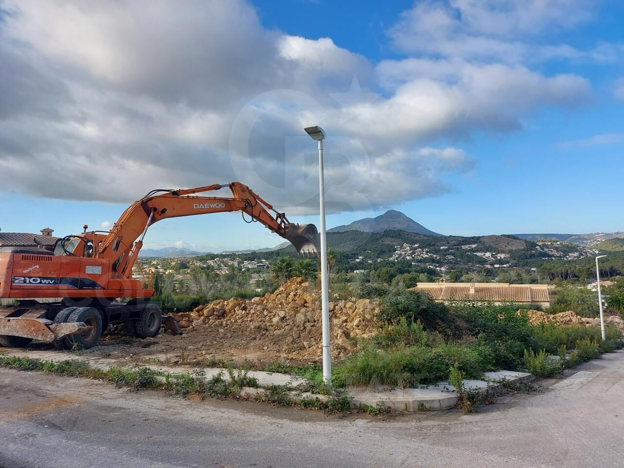 Donde el Diseño se Encuentra con la Luz del Mediterráneo