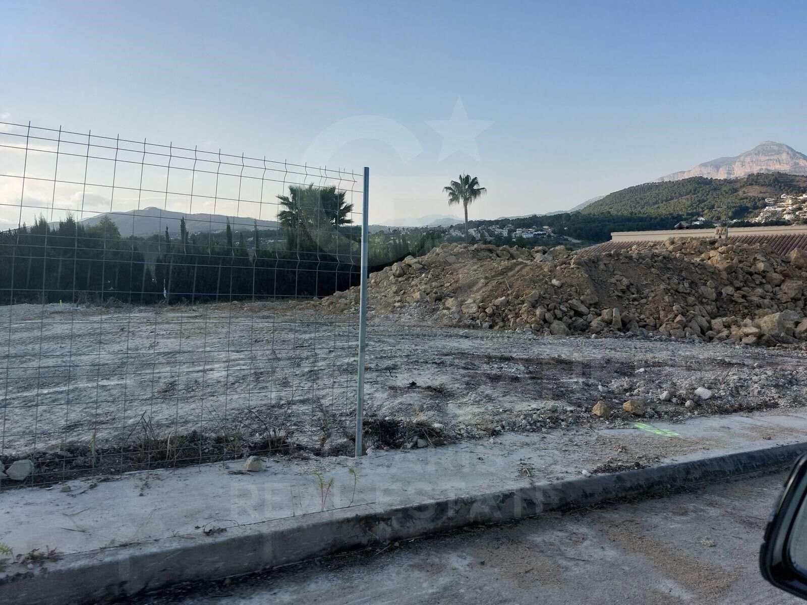 Donde el Diseño se Encuentra con la Luz del Mediterráneo