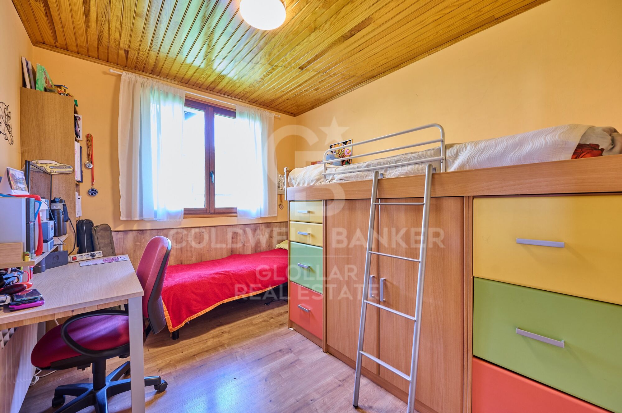 Amplia casa independiente con jardín en Osséja