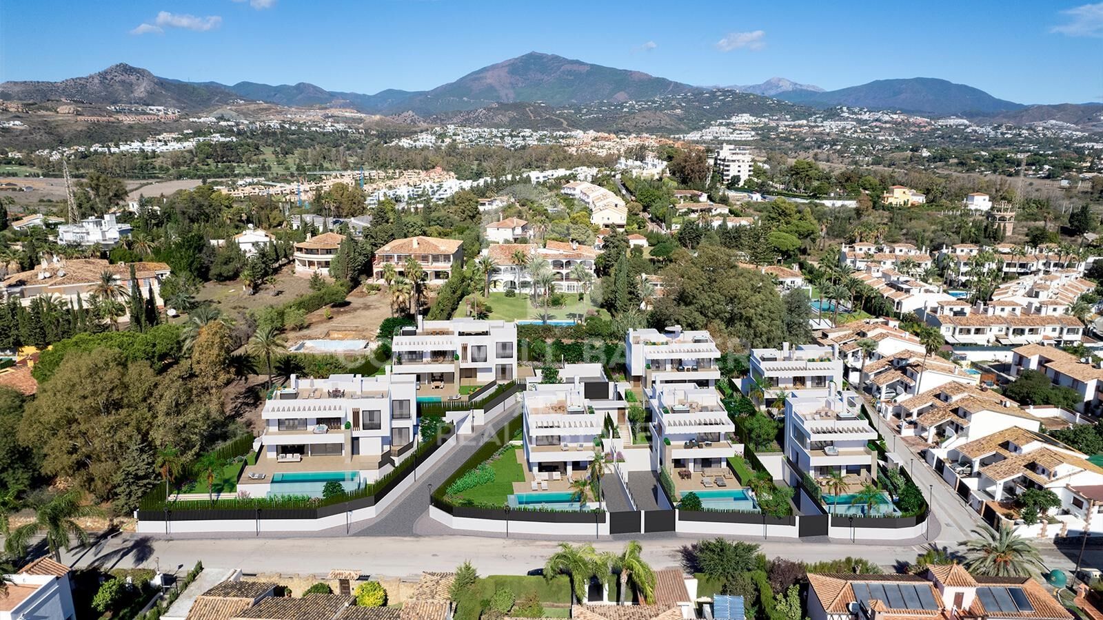 Exklusive freistehende Villen in Atalaya, Estepona