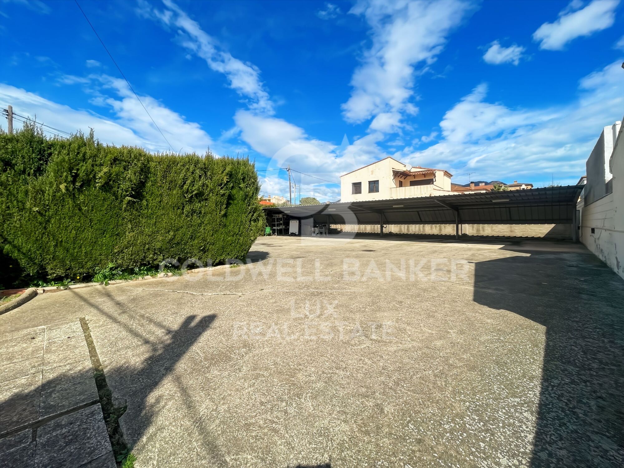 Conjunto inmobiliario en Roses - Costa Brava, con múltiples posibilidades