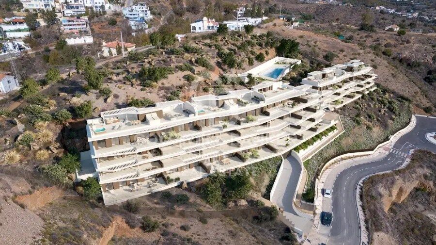 Exclusivo residencial con amplias terrazas y vistas al mar en Rincón de la Victoria