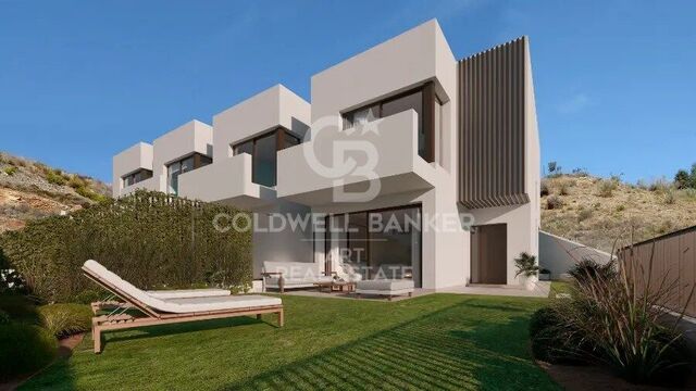 Spectacular new construction villas in Rincón de la Victoria