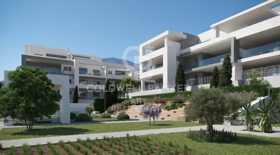New residential complex in Selwo, Estepona, with large terraces and spectacular views
