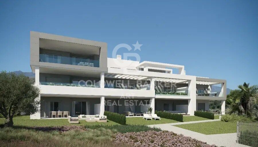New residential complex in Selwo, Estepona, with large terraces and spectacular views