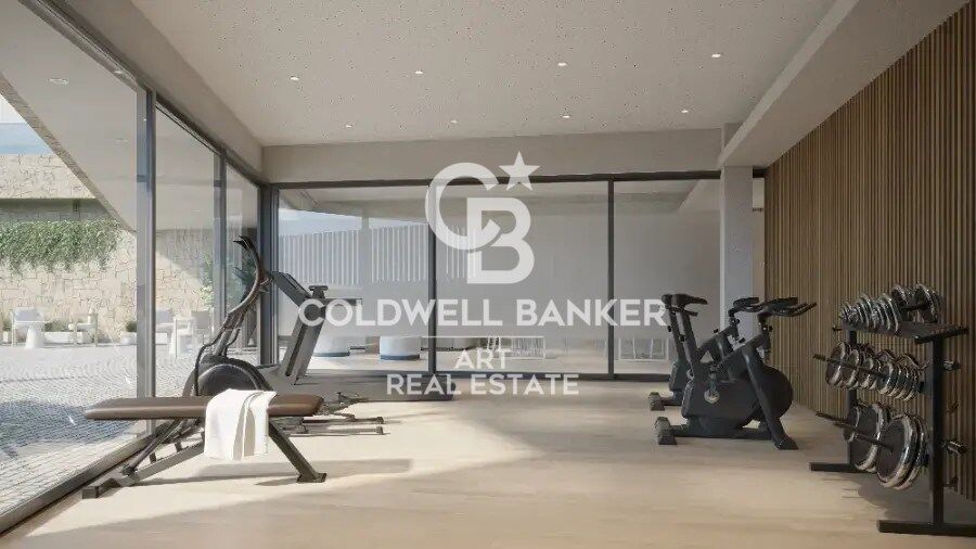 Luxury residential with large terraces and sea views in Estepona