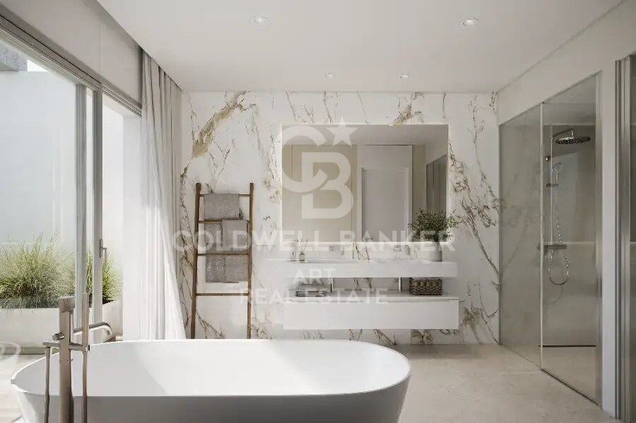Exclusive villas with sea views in Estepona