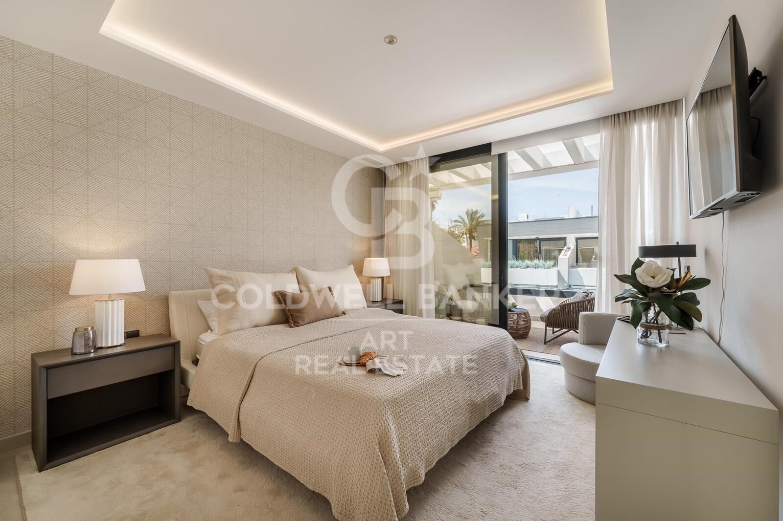 Exclusiva villa contemporánea en Banus Bay a pasos de Puerto Banús