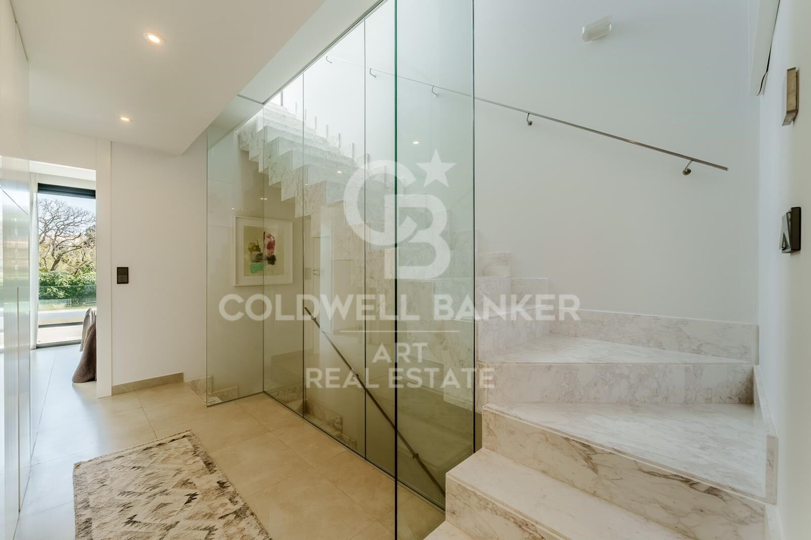 Exclusiva villa contemporánea en Banus Bay a pasos de Puerto Banús