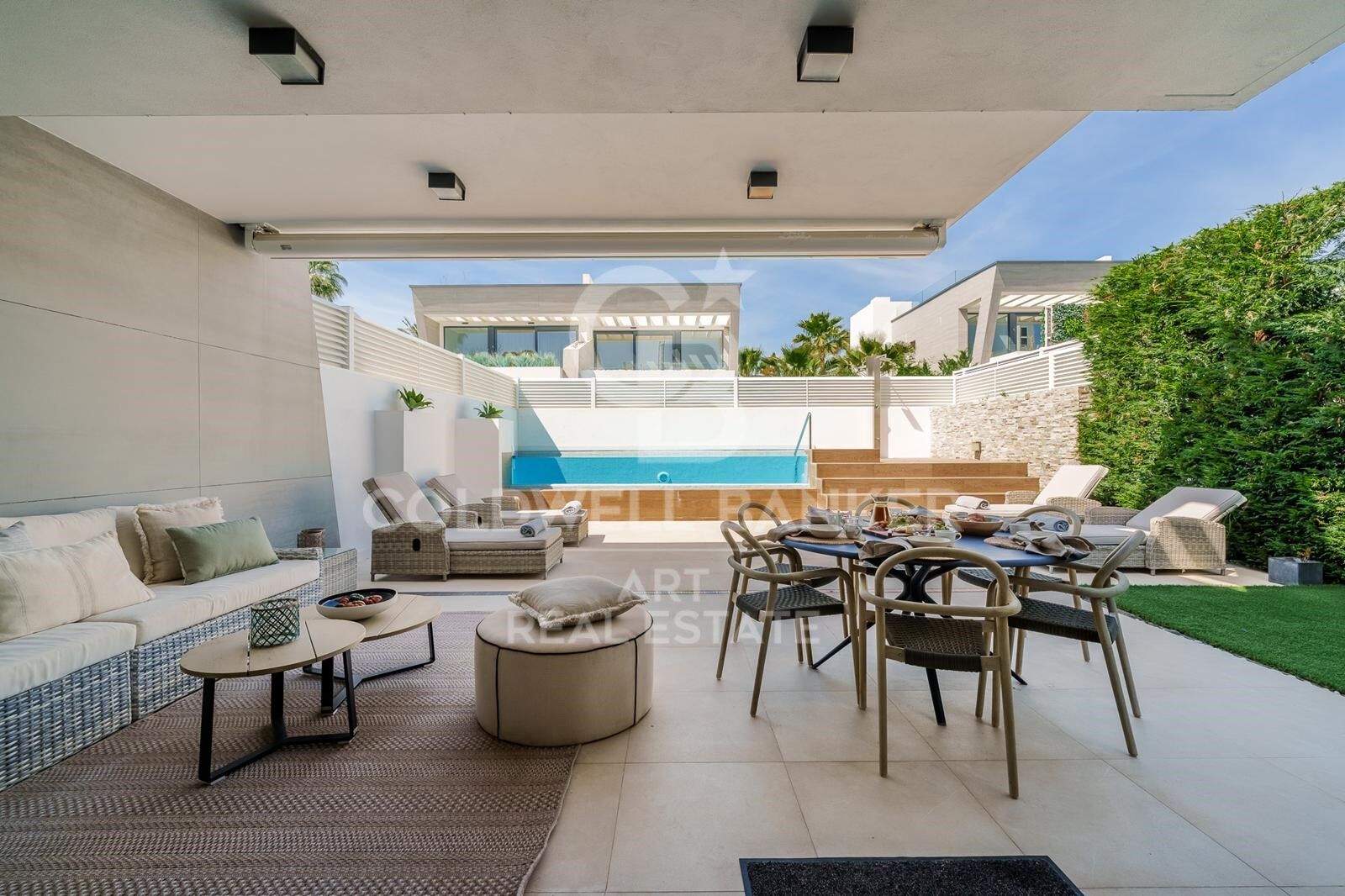 Exclusiva villa contemporánea en Banus Bay a pasos de Puerto Banús