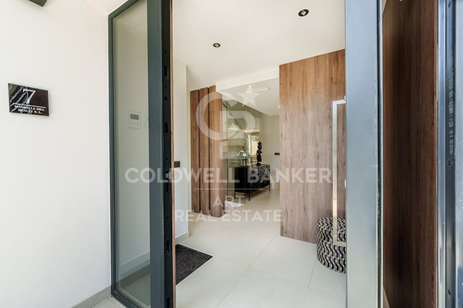 Villa contemporaine d'exception à Banus Bay, à deux pas de Puerto Banús