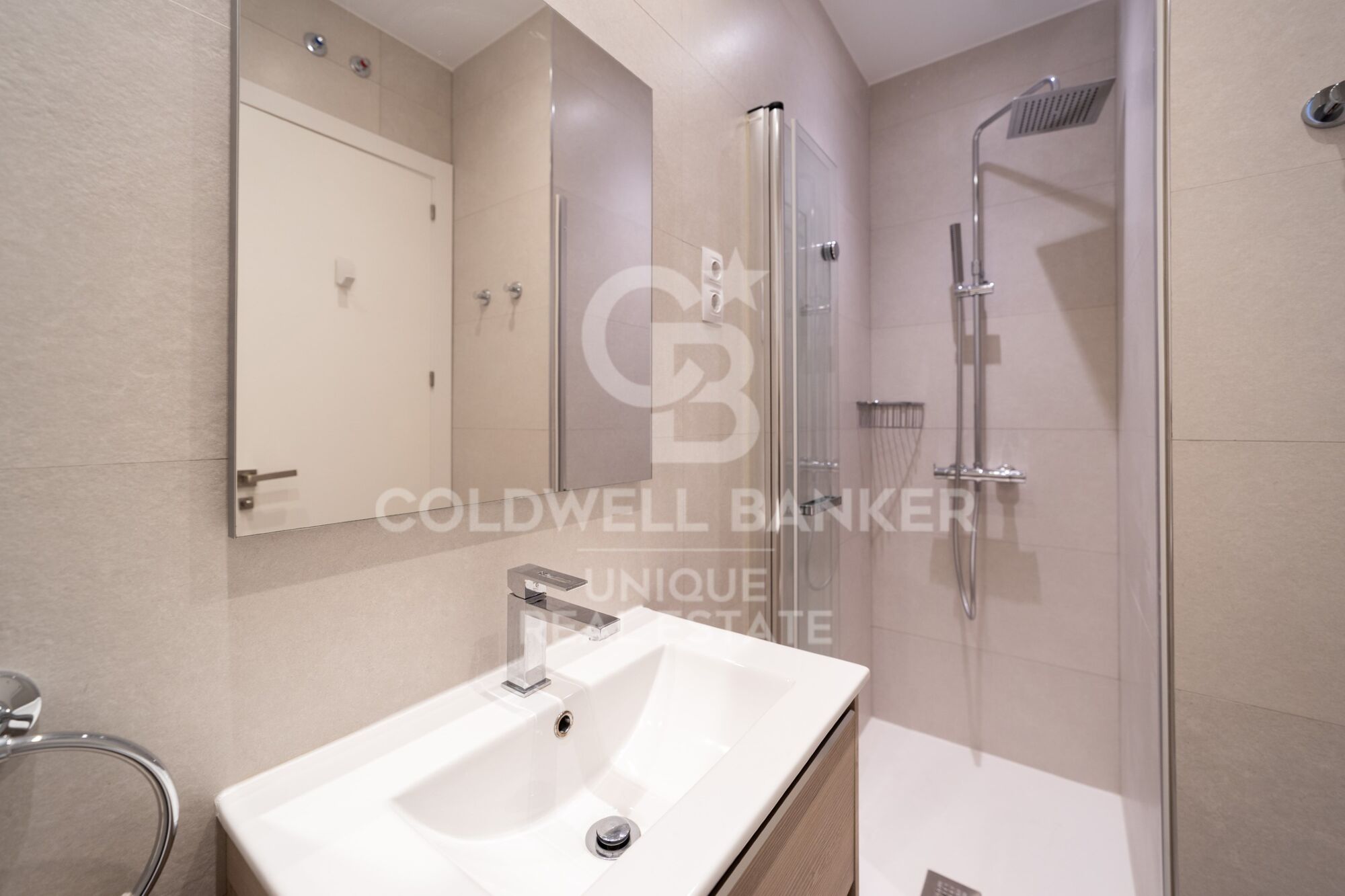 Flat for sale in Castellana, Barrio de Salamanca, Madrid