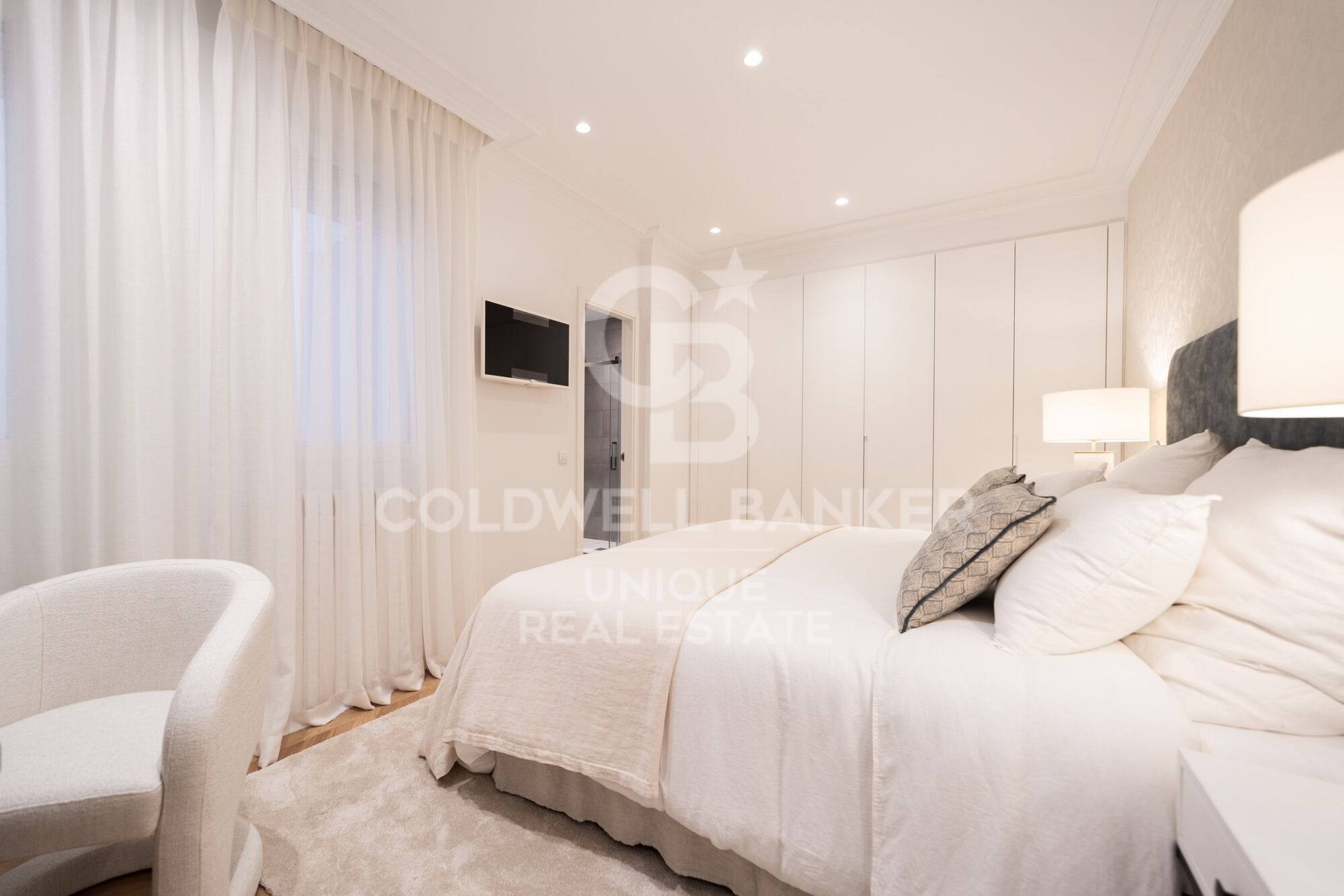 Flat for sale in Castellana, Barrio de Salamanca, Madrid