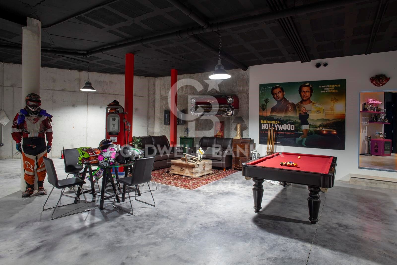 Stunning Villa in a Prestigious Location in the Golf Valley of Nueva Andalucía, Marbella