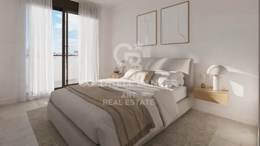 New modern and elegant complex with panoramic sea views in Estepona