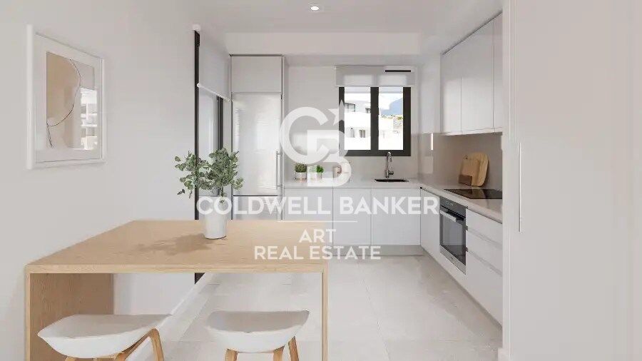 New modern and elegant complex with panoramic sea views in Estepona