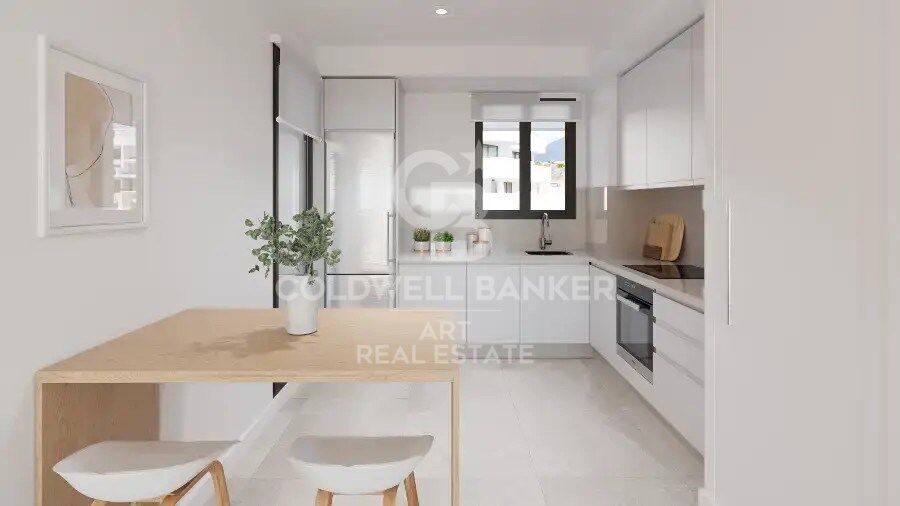 New modern and elegant complex with panoramic sea views in Estepona