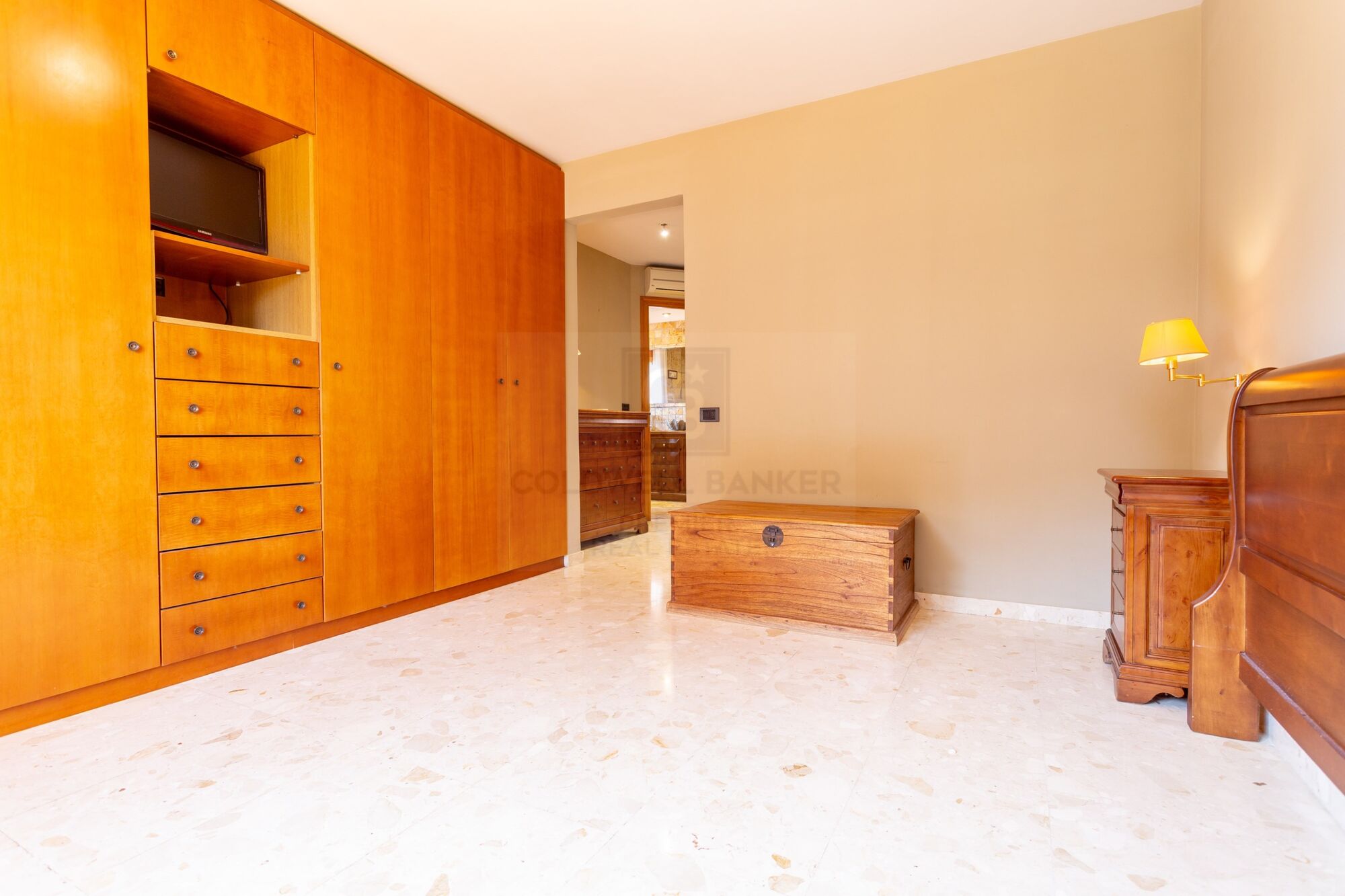 Haus mit Pool und Garten in Vilafortuny