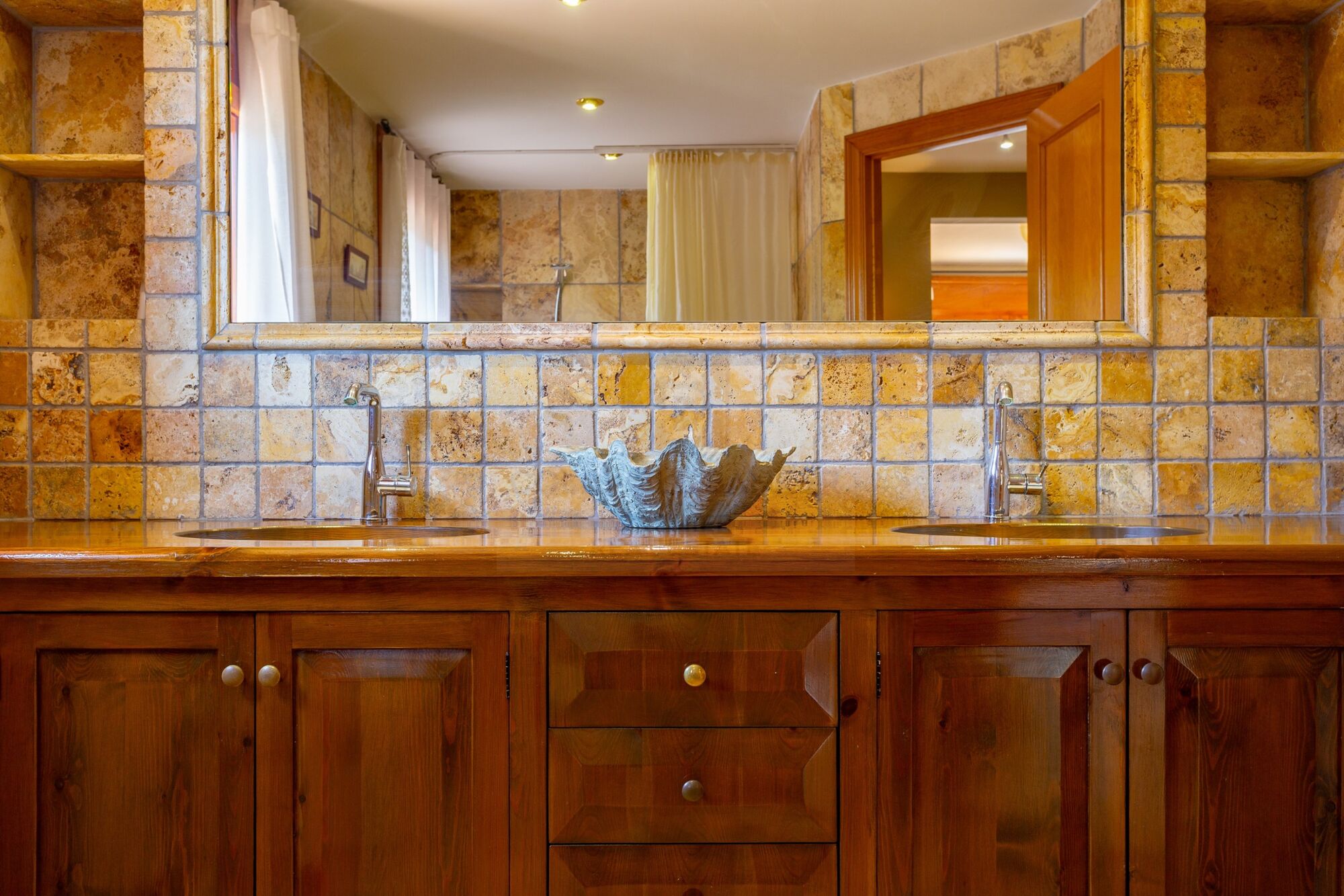 Casa con piscina y jardín en Vilafortuny