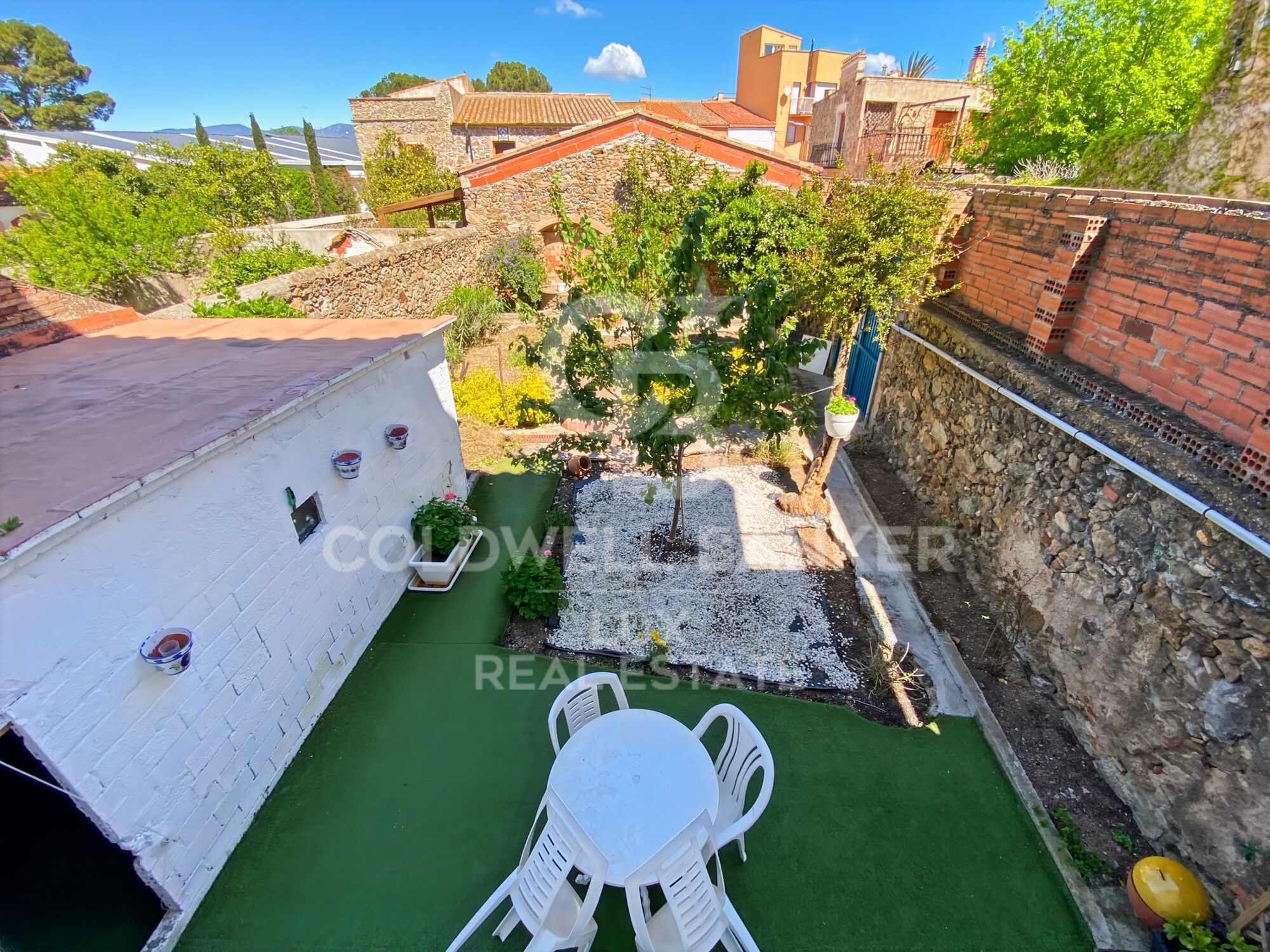 Haus mit großem Garten und Garage im Zentrum von Vilajuïga, Alt Empordà