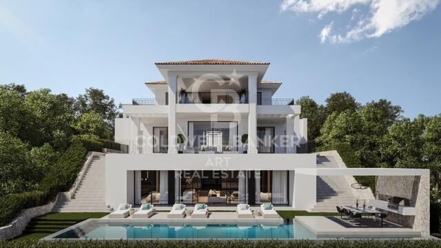 L'élégance intemporelle à El Herrojo Alto : fusion parfaite du charme andalou et du luxe moderne