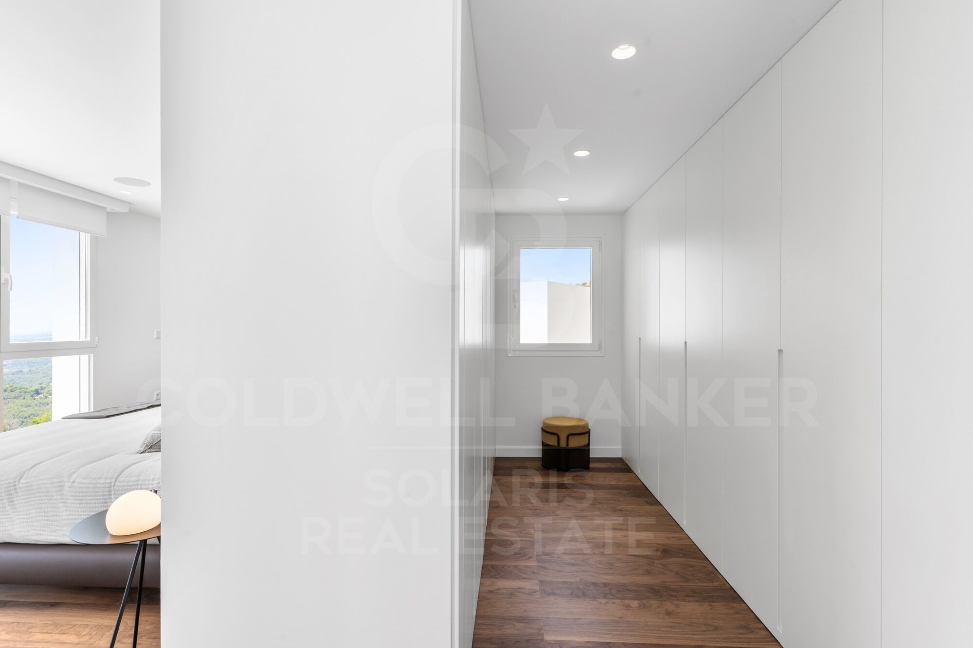 Blanc Altea 19: helle Architektur mit mediterraner Seele