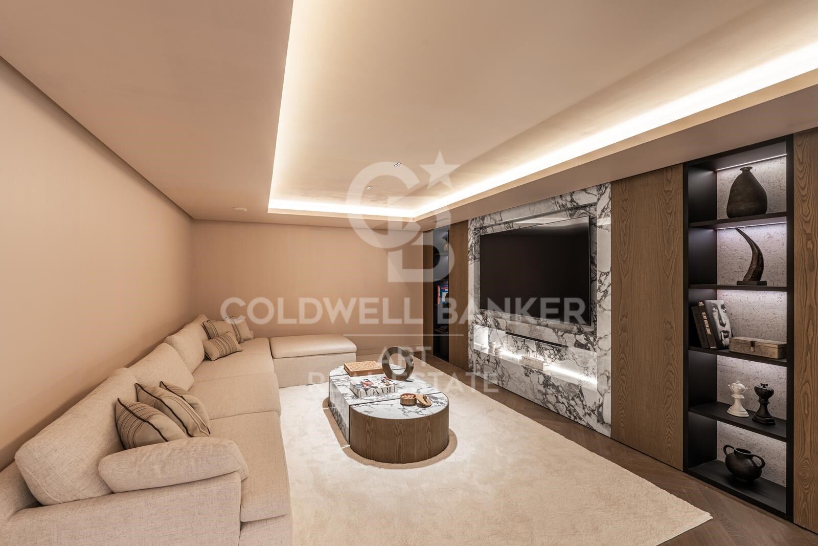 Elegant villa that blends tradition with modern living in Las Brisas, Nueva Andalucía, Marbella