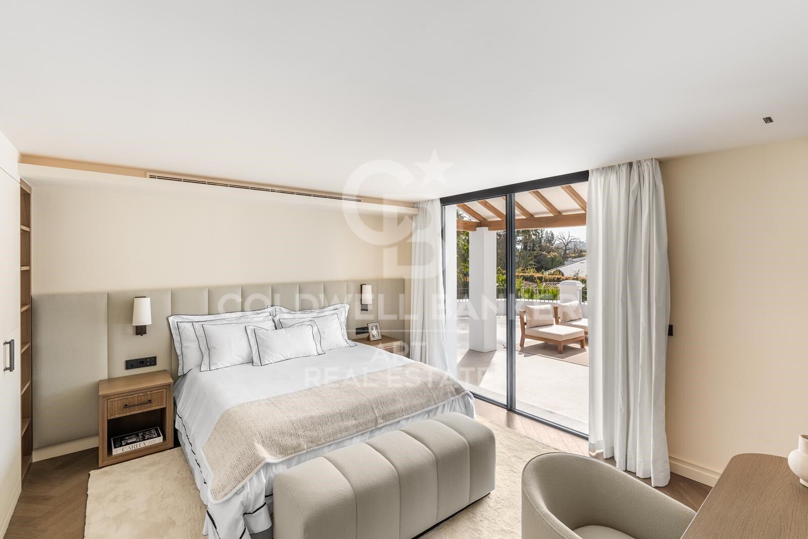 Elegant villa that blends tradition with modern living in Las Brisas, Nueva Andalucía, Marbella