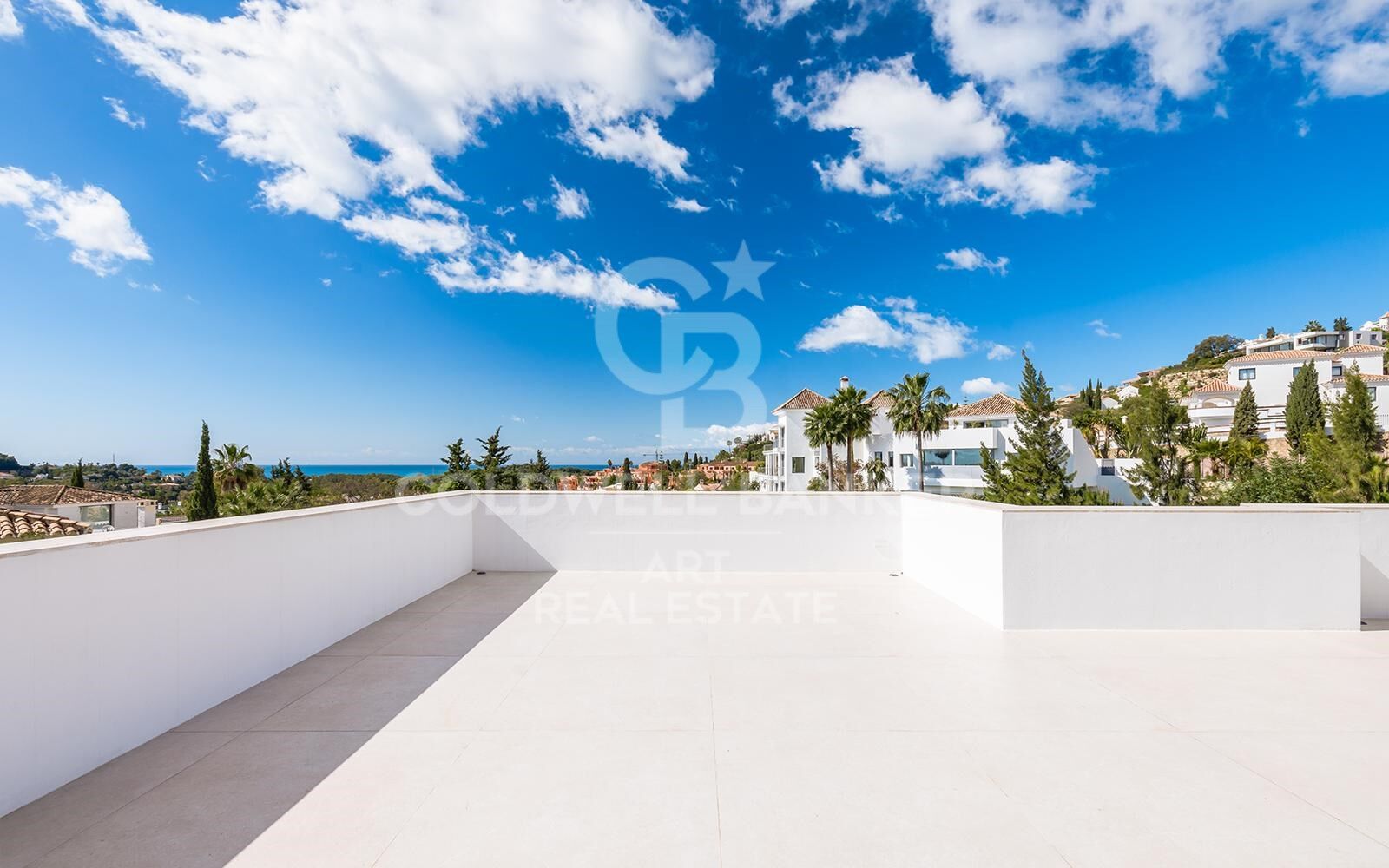 Stunning contemporary villa on a prime corner plot with luxury finishes in Benahavís