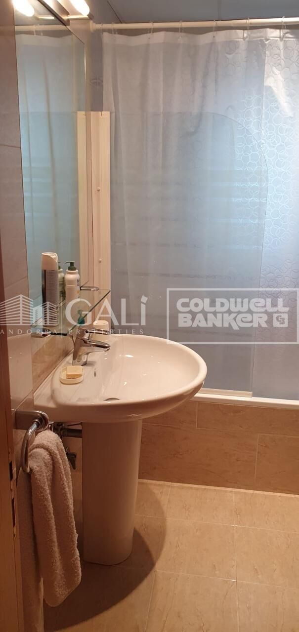 Apartment 2 Bedrooms Sale Encamp