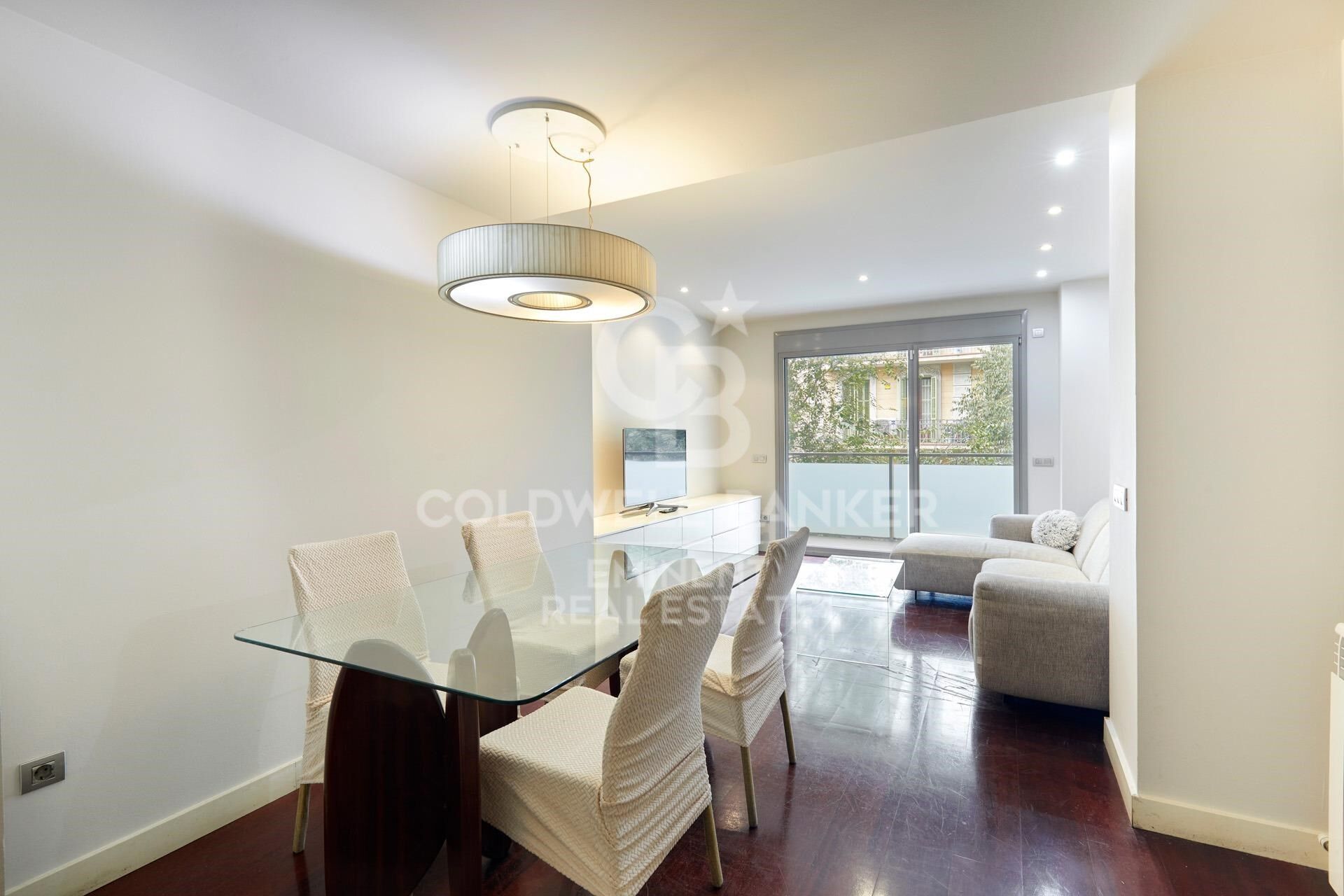 Appartement rénové et meublé à La Antiga Esquerra