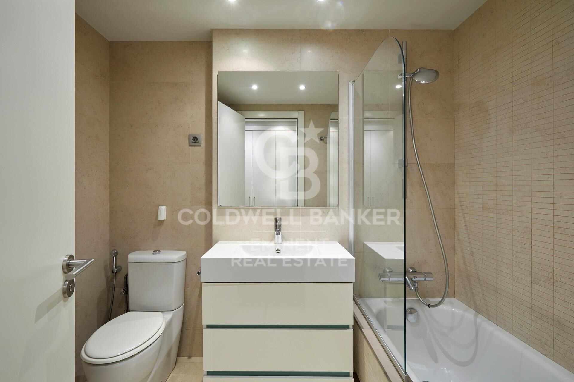 Appartement rénové et meublé à La Antiga Esquerra
