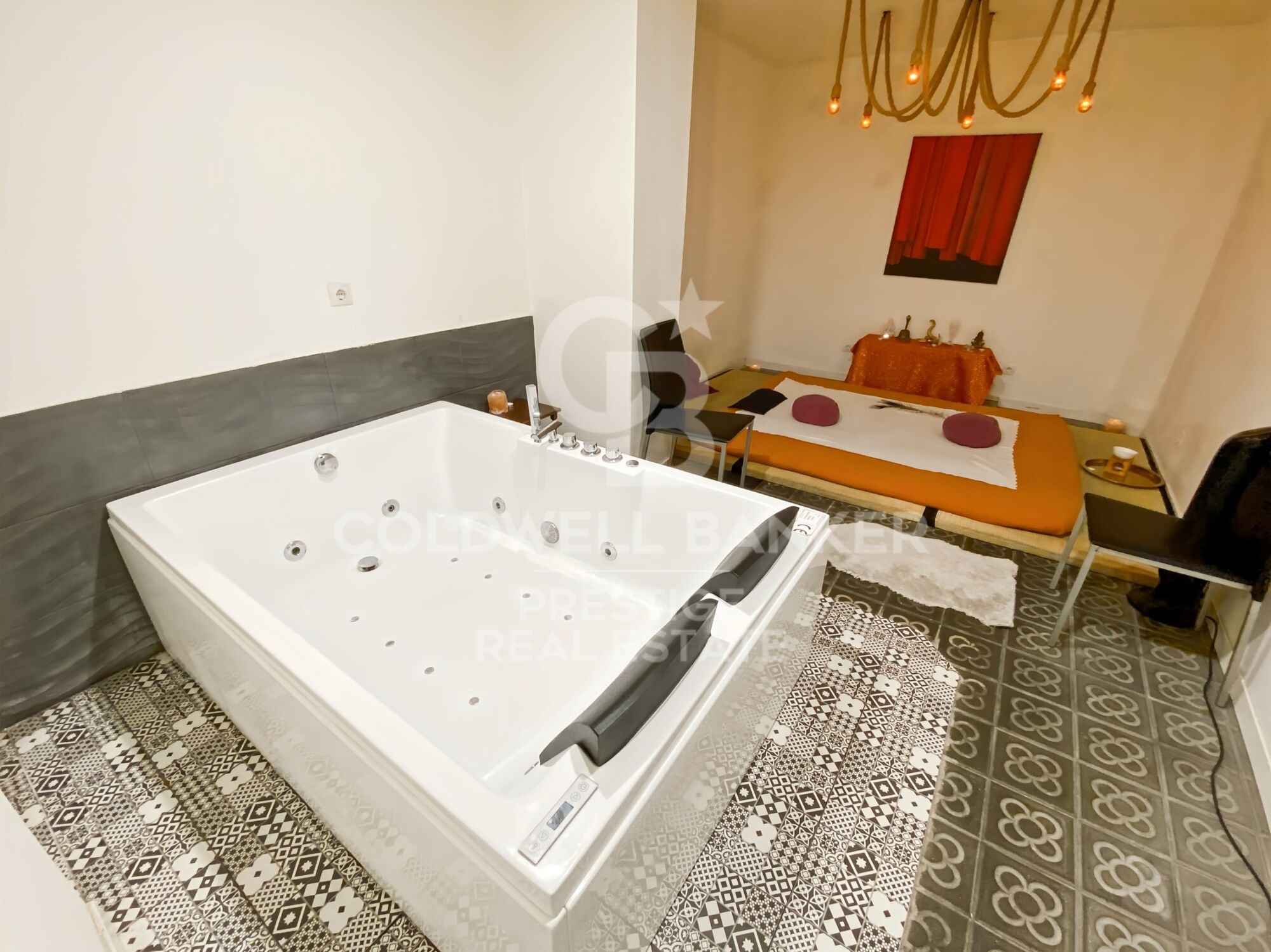 Charming commercial space in the heart of Barcelona's Eixample district