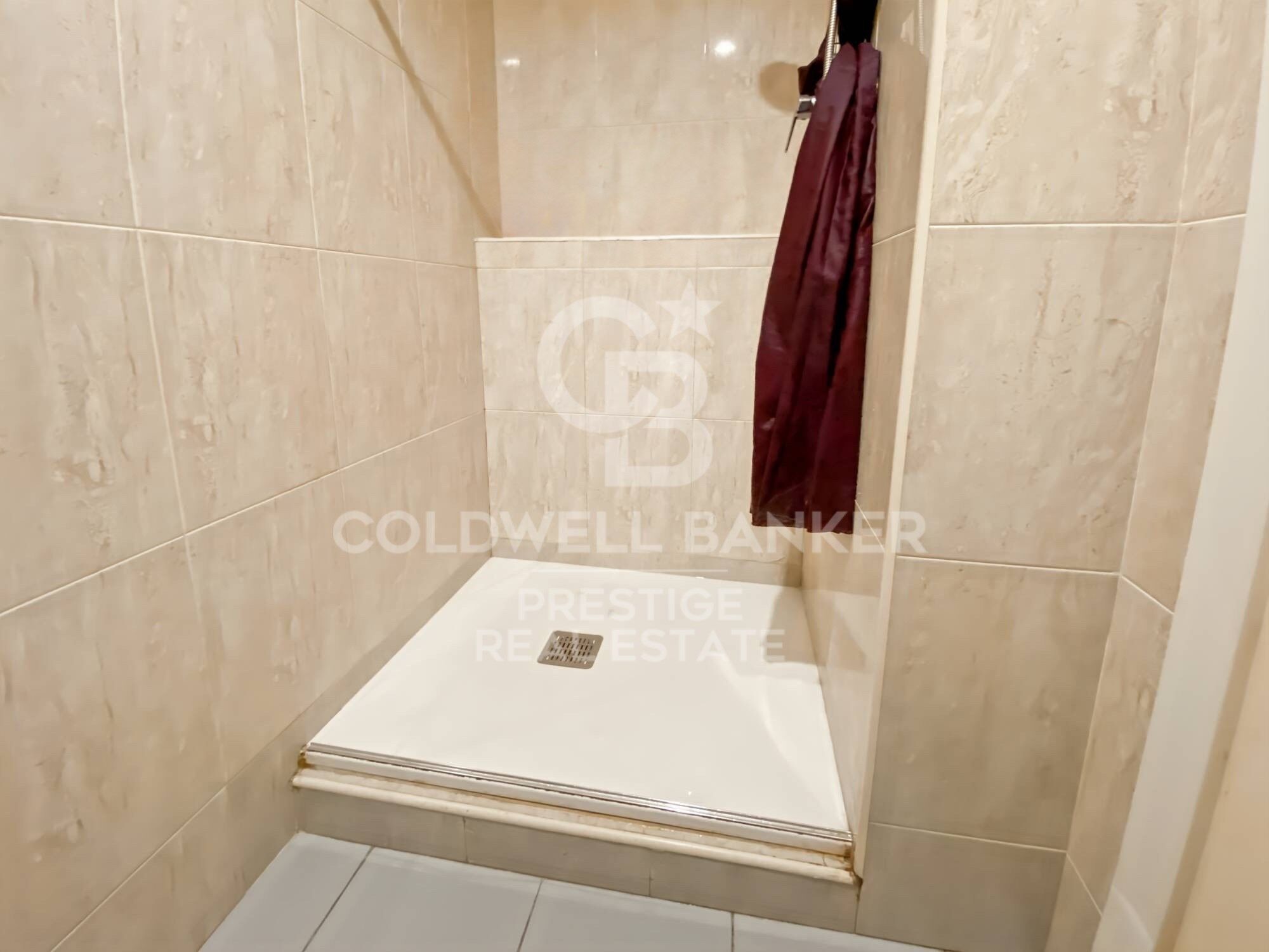 Charming commercial space in the heart of Barcelona's Eixample district