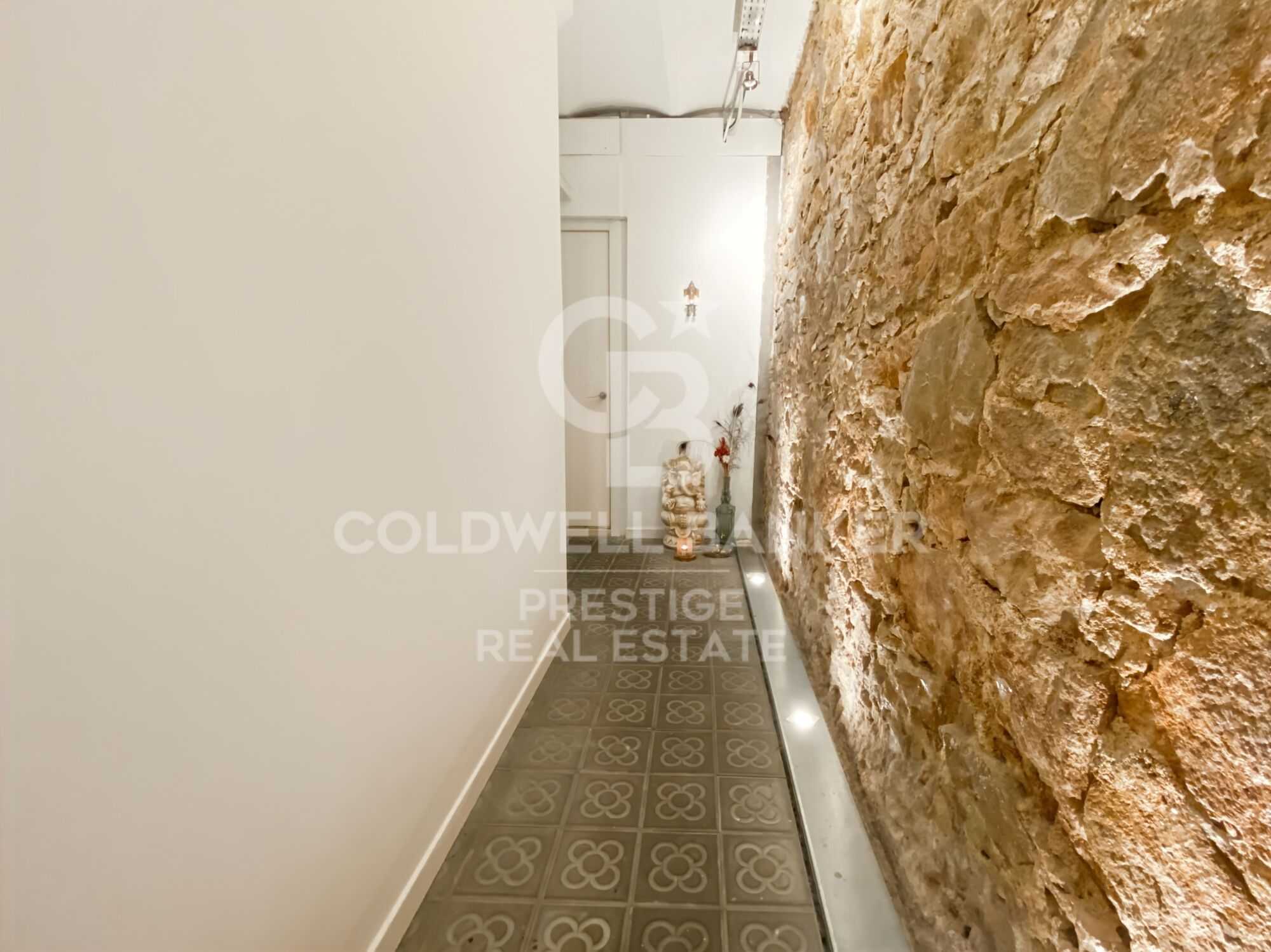 Charmantes Geschäftslokal im Herzen des Stadtteils Eixample, Barcelona