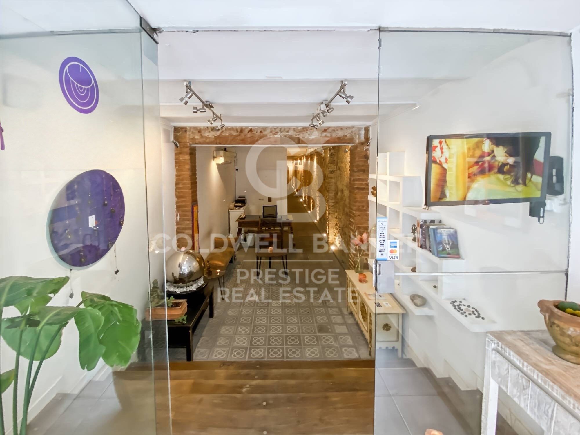 Charming commercial space in the heart of Barcelona's Eixample district