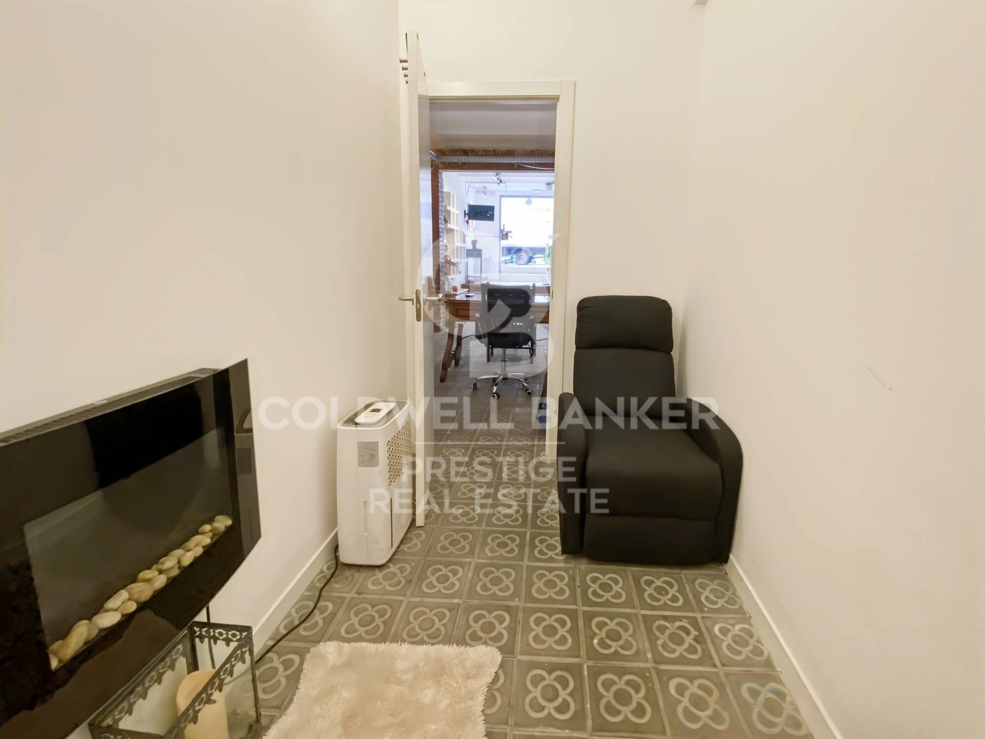 Charming commercial space in the heart of Barcelona's Eixample district