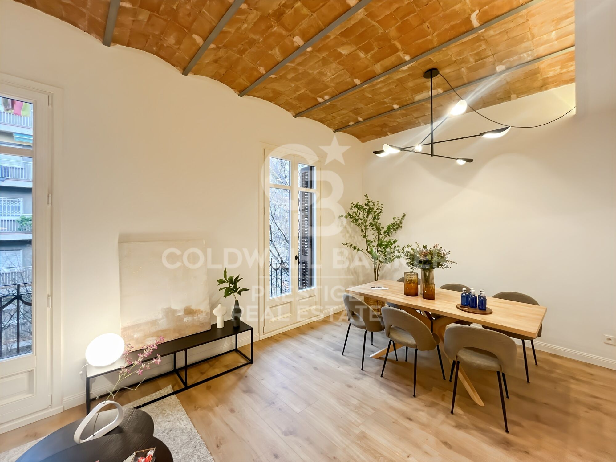 A vendre appartement rénové dans Eixample Izquierdo , Barcelona