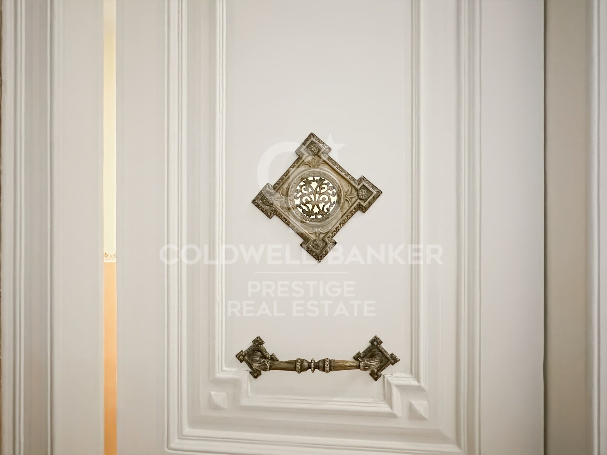 High-floor 160 m² apartment, newly renovated in the Eixample, Barcelona