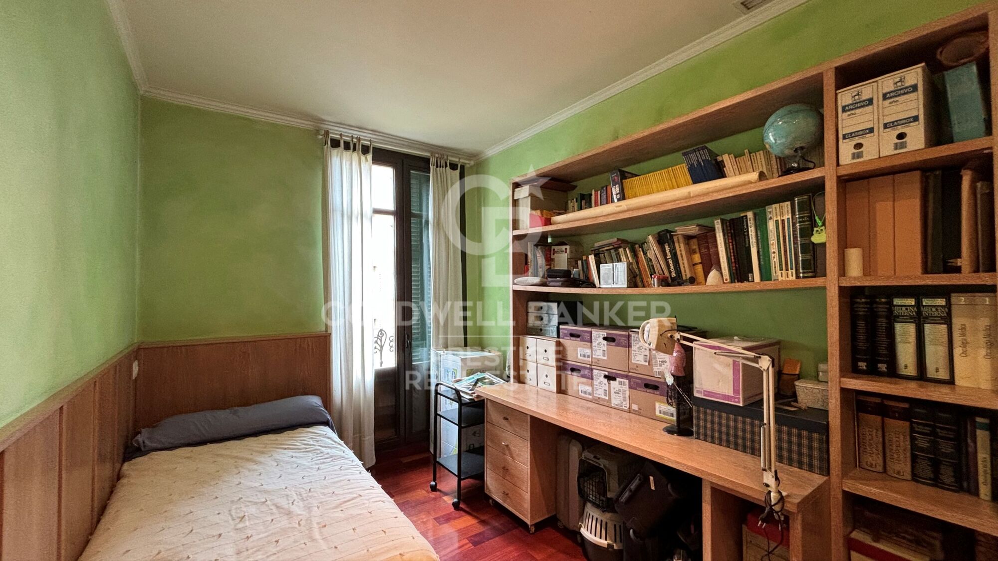 Appartement Impressionnant dans un Immeuble Moderniste à l'Eixample
