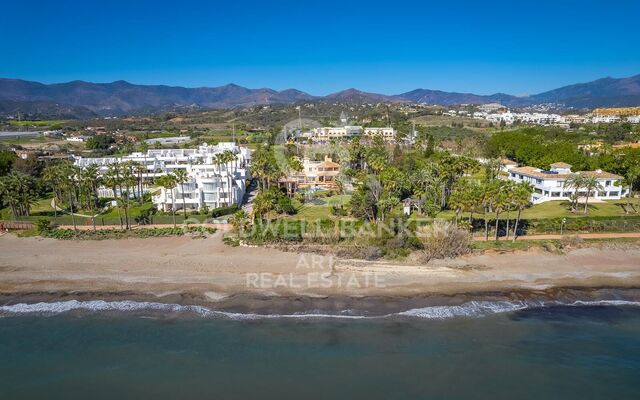 Spectacular beachfront villa on the New Golden Mile, Estepona